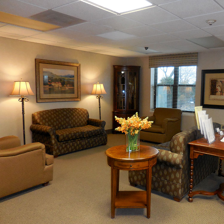 Cedar Village of Schaumburg North Lobby