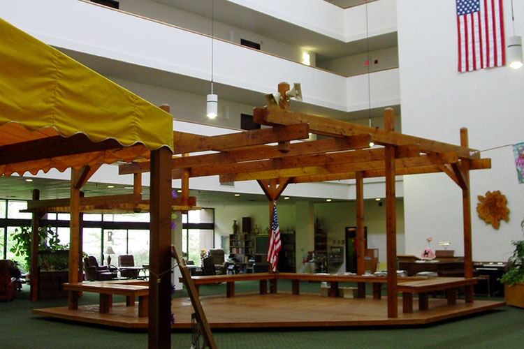 Cedar Village of Lake Villa Lobby