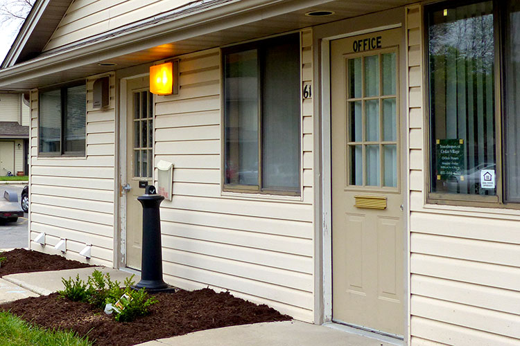 Townhomes of Cedar Village Office